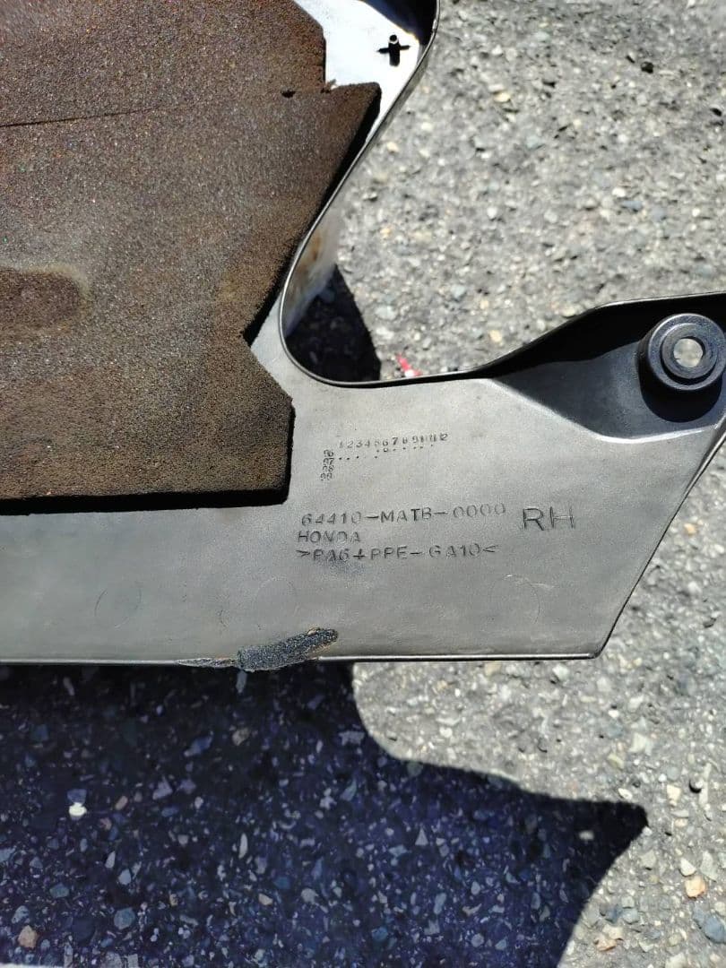 CBR1100XXブラックバード純正サイドカウル