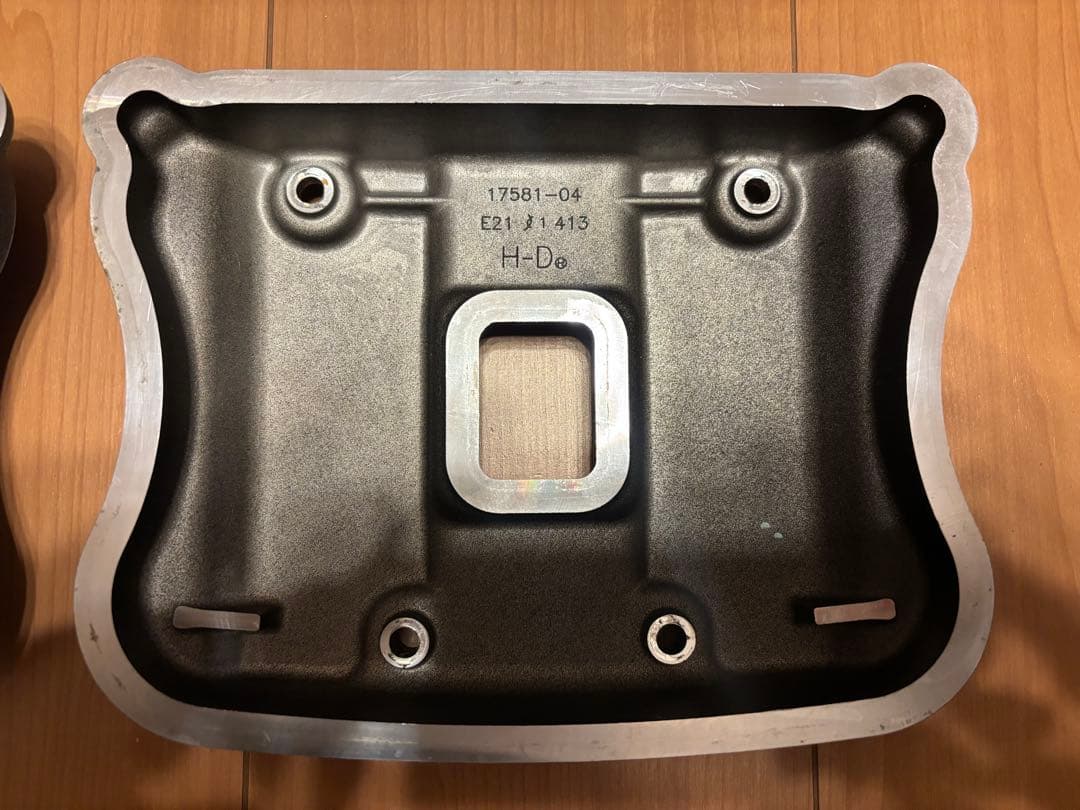 あかさん専用　ハーレースポーツスター　ロッカーカバー