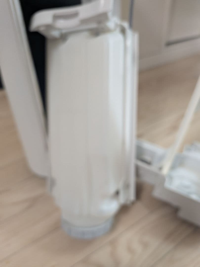 SHARP 空気清浄機 ホワイト　KC-R50-W