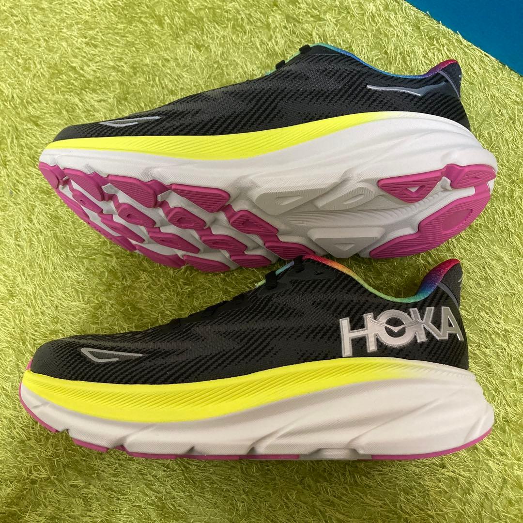 【未使用品】HOKA ONE ONE クリフトン９　ワイド　23.0cm