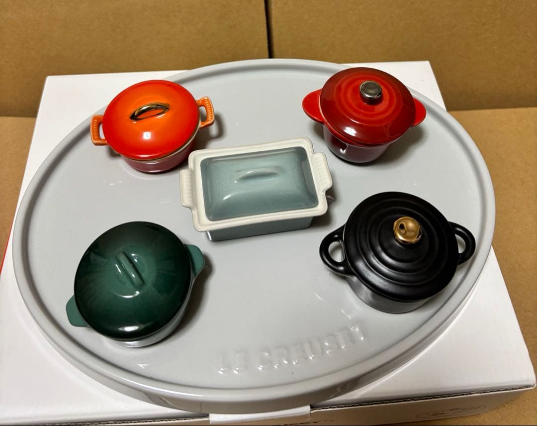 ルクルーゼ　ミニチュア・ココット・ヒストリーコレクション