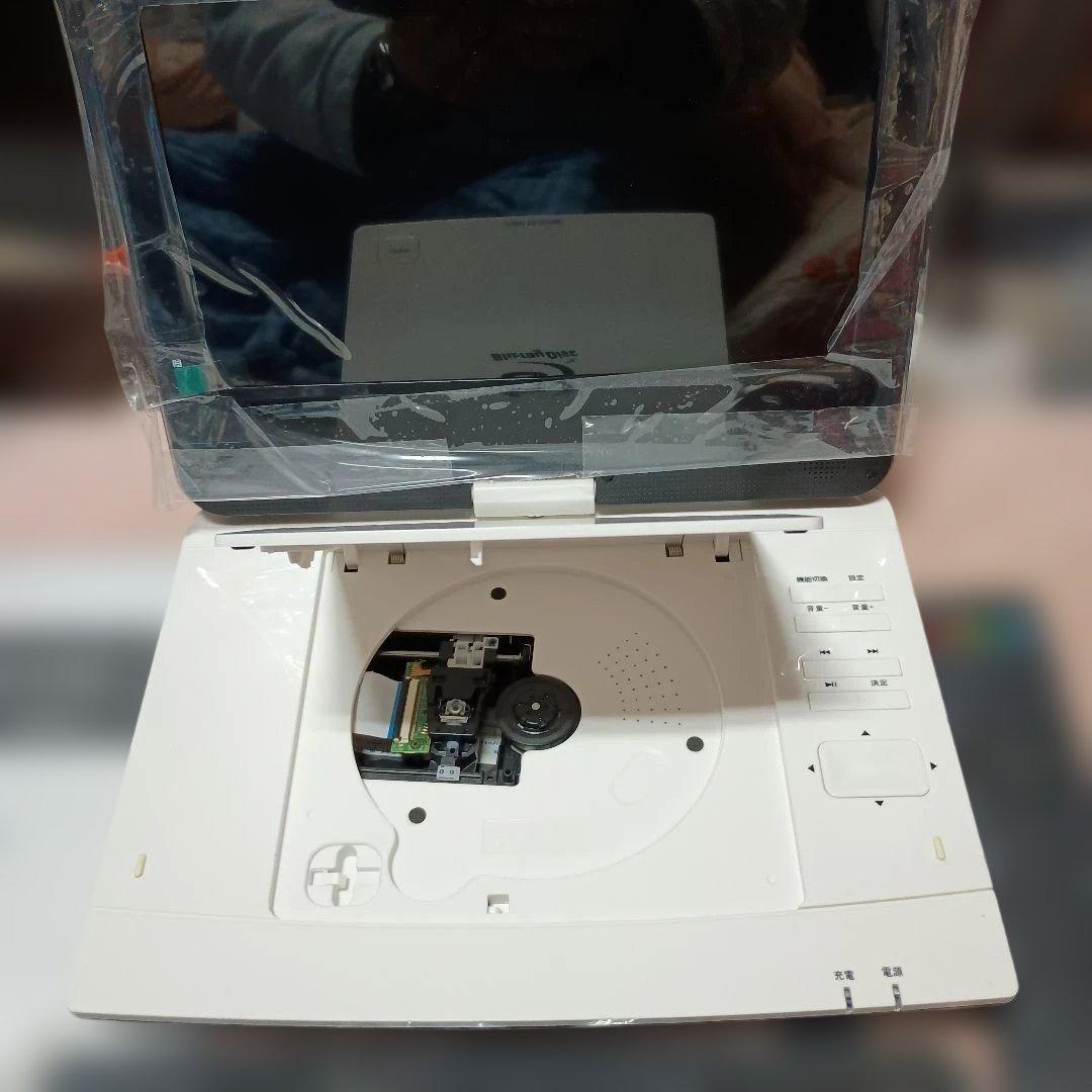 10インチポータブルBDプレイヤー　SU-10PB　(Superbe)