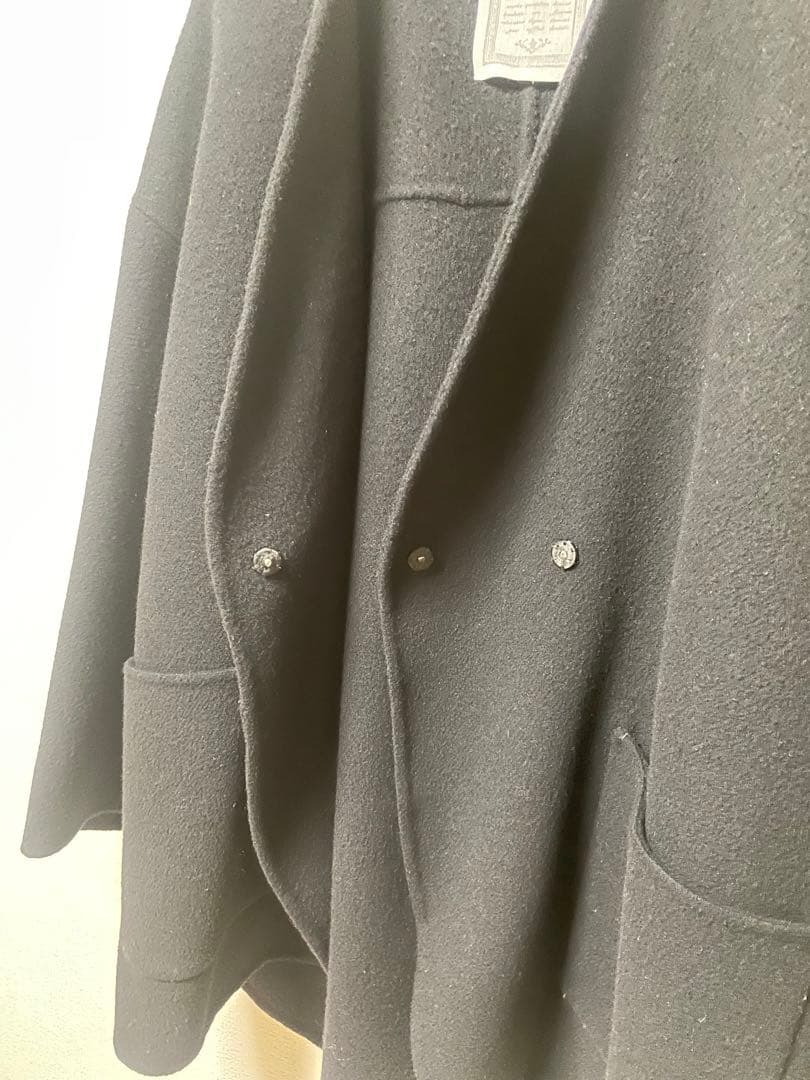 BEARDSLEYビアズリー　リバーショートコート　ブラック