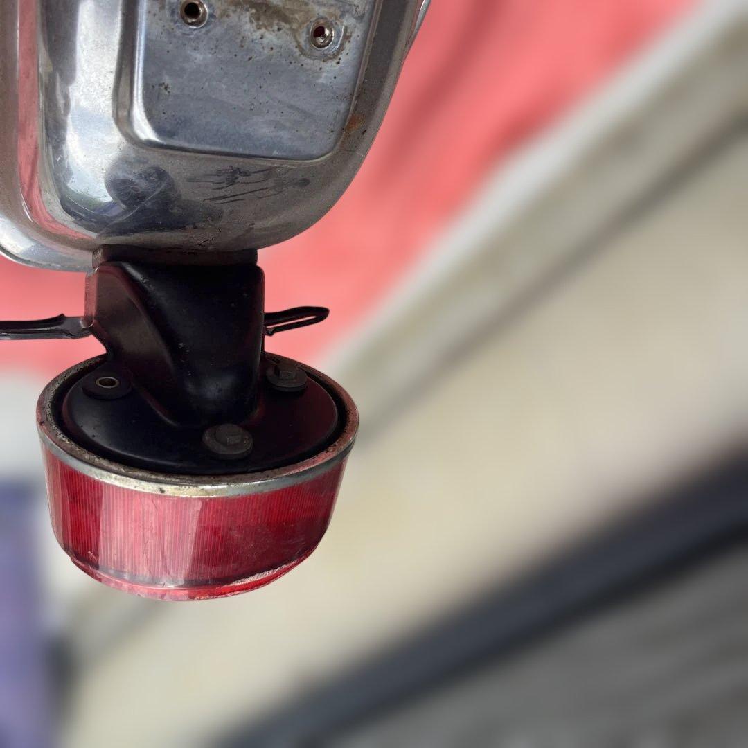 Z1 Z2 純正　リアフェンダー　テールランプ付き　ヤレ　19