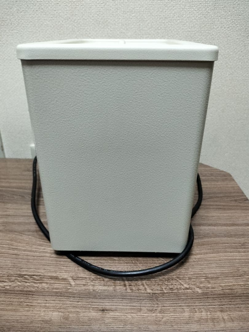 SHARP 卓上超音波洗浄機　UT-105HS。