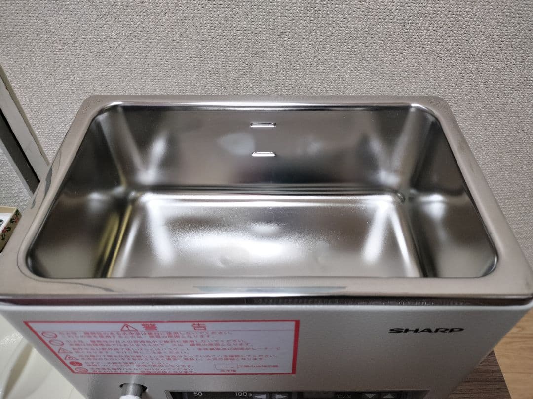 SHARP 卓上超音波洗浄機　UT-105HS。