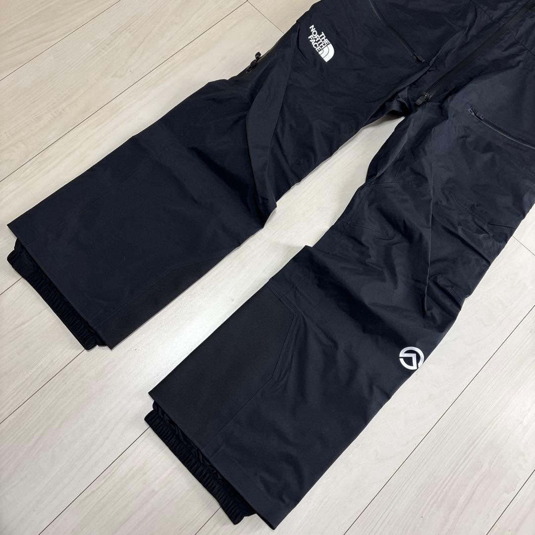 ザノースフェイス　ビブパンツ　ブラック　Mサイズ　NS62302 新品未使用