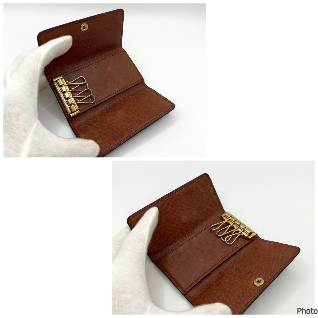 LOUIS VUITTON モノグラム 4連　キーケース