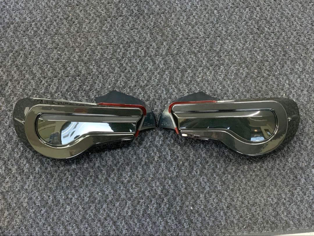 ZN6 86 後期　GTリミテッド テールランプ　純正　スモークレンズカバー付き