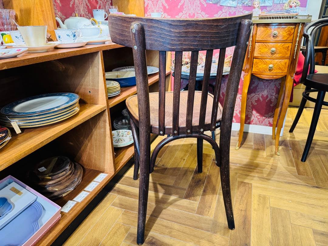 B8017【トン】 TO-63 DARK　ベントウッドチェア