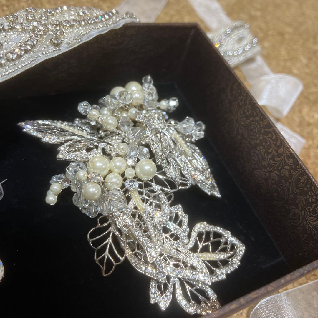 an様 ヴェラウォン風バレリーナウェディングドレスサッシュベルト ヘア飾りピアス