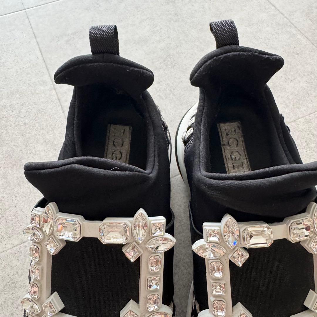 ロジェヴィヴィエ　スニーカー　クリスタルバックル　 黒　白　 37　厚底