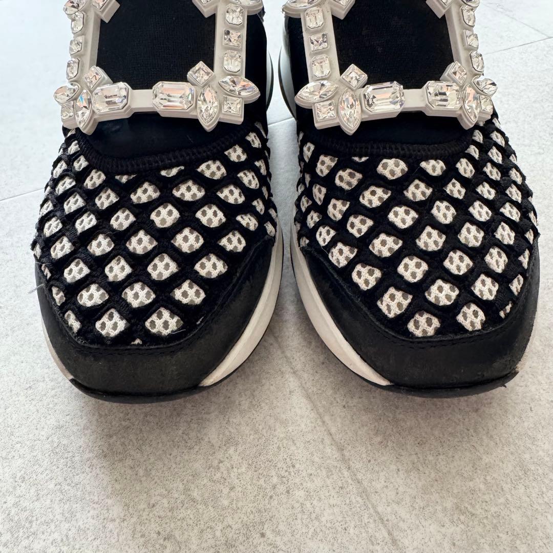 ロジェヴィヴィエ　スニーカー　クリスタルバックル　 黒　白　 37　厚底