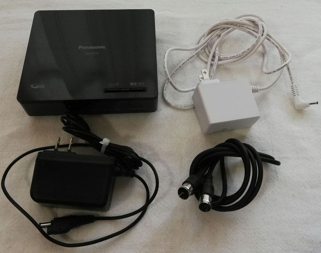 Panasonic 10V型 防水 ポータブルテレビ　ビエラ　UN-10E11