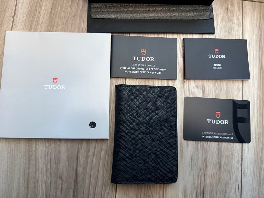 時計 Tudor Black Bay 54