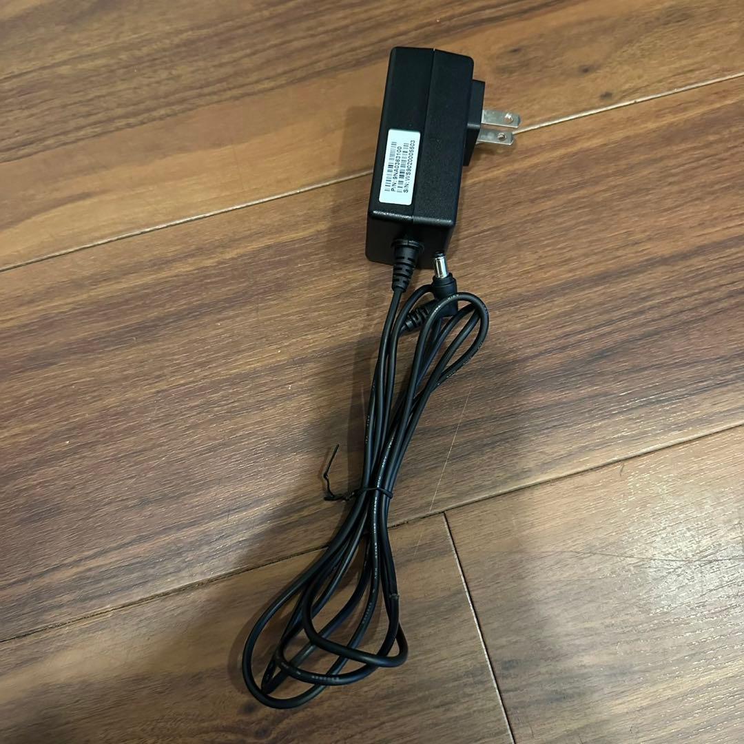 SHARP AN-WLTU2W チューナー 通電確認のみ