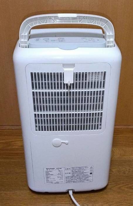 ス*コ様 シャープ衣類乾燥除湿機。