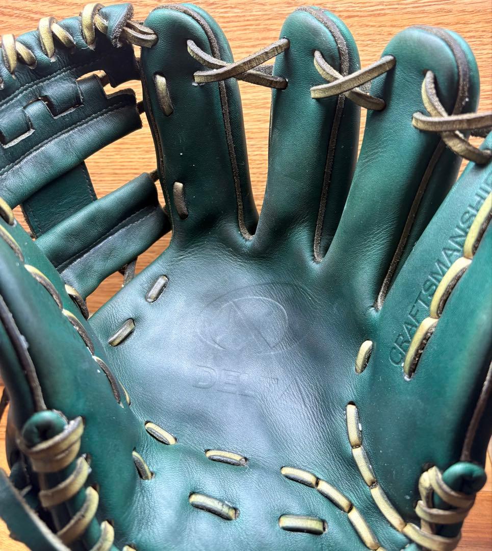 「土日限定価格」DELTA 硬式グローブ 内野手用