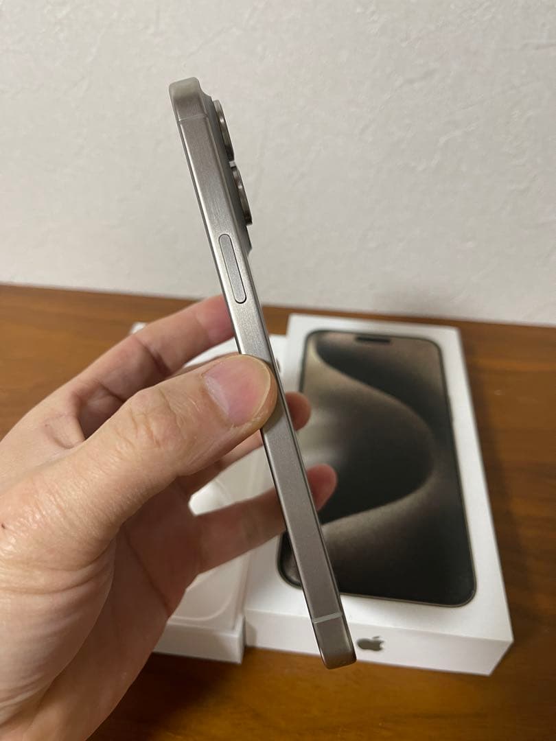 Iphone 15promax 256gb SIMフリー