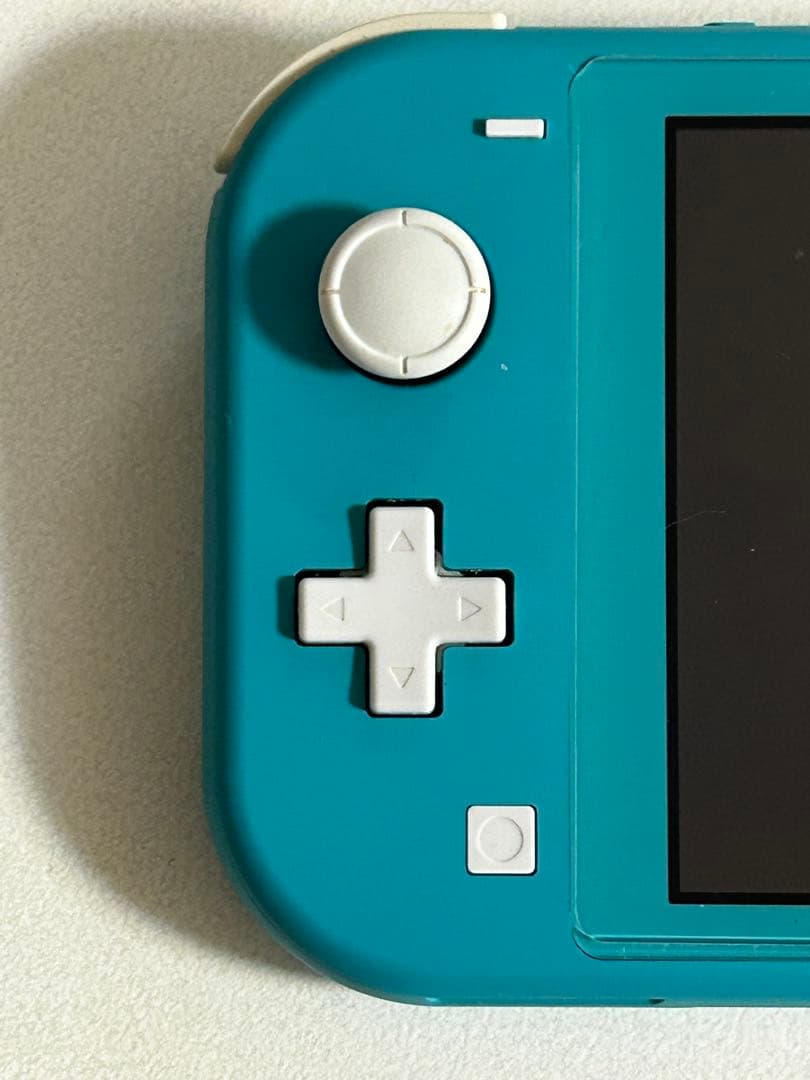 し*た様 【美品】Nintendo Switch Lite ターコイズ