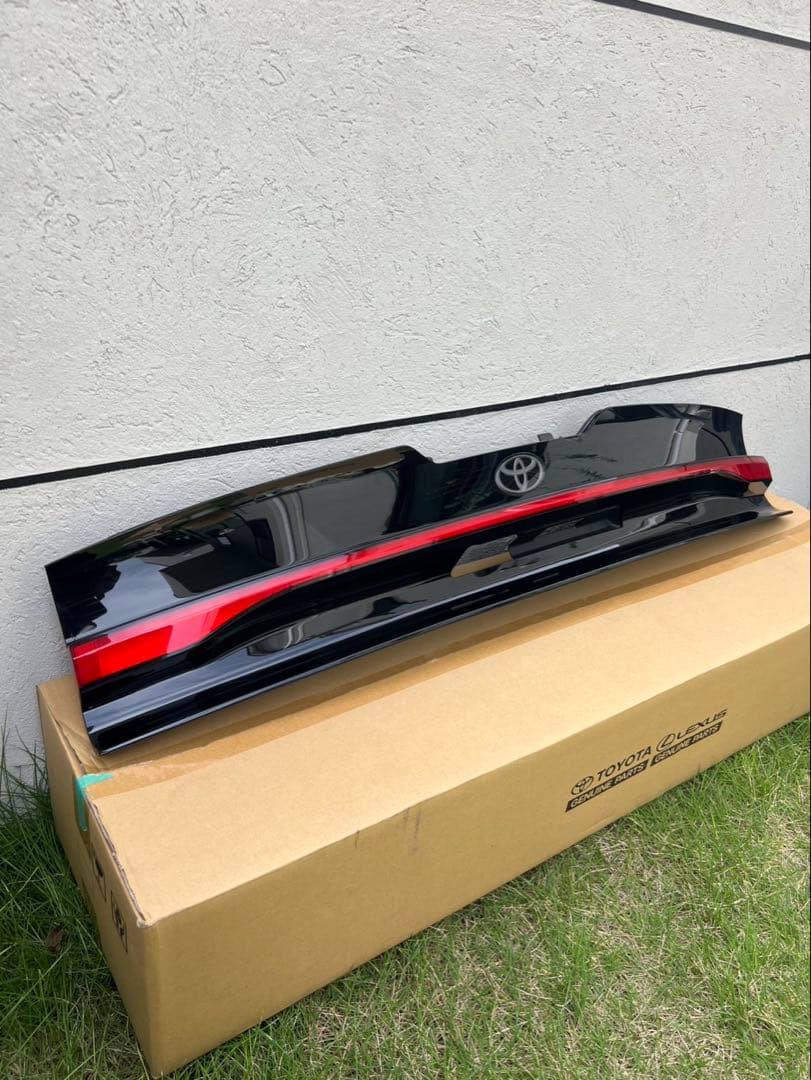 プリウス ZVW6# MXWH6# リヤランプ