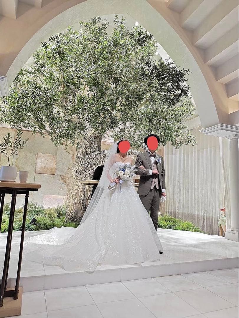 【限定セール】　ウェディングドレス　2way オフショルダー　ビスチェ　パニエ付