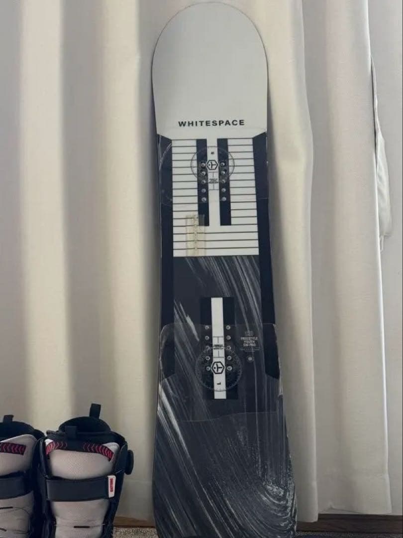 キッズスノーボード板 ホワイトスペース120