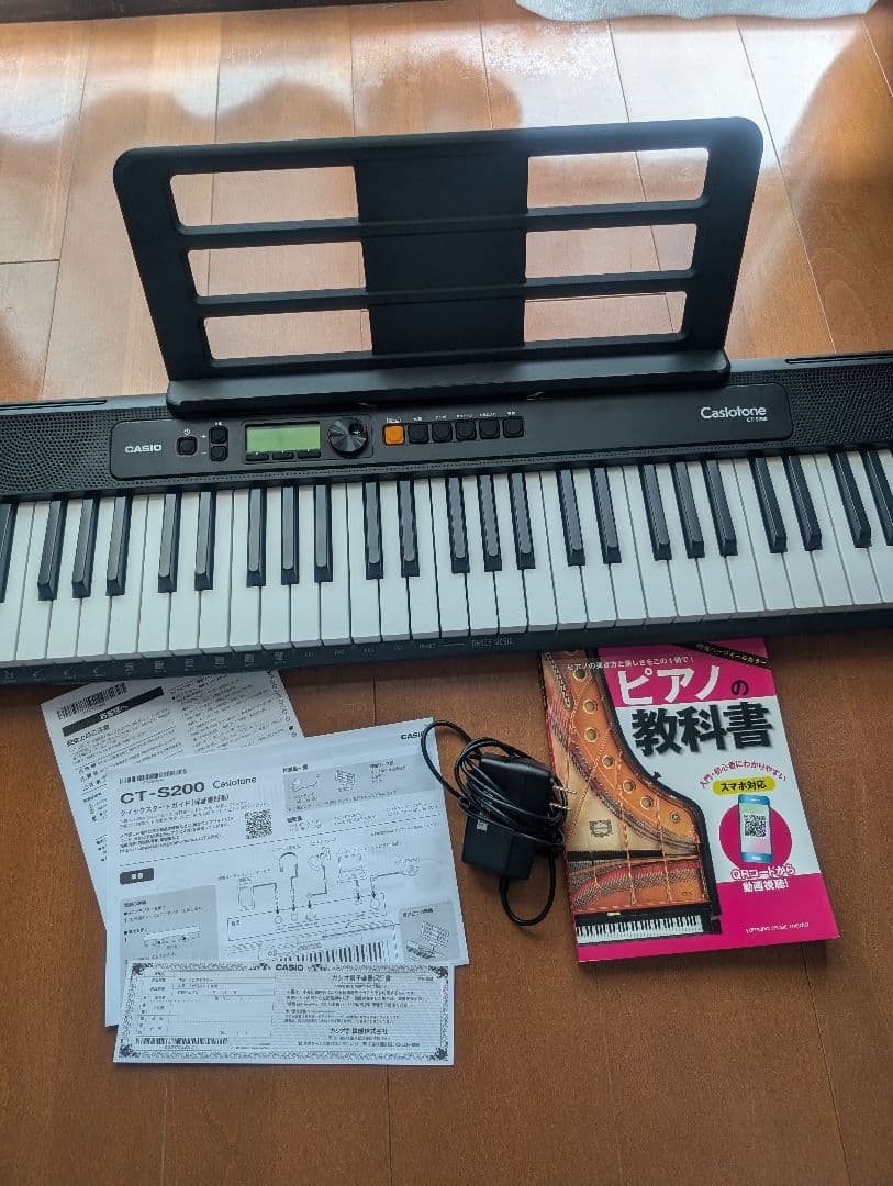 CASIO CT-S200 ポータブルキーボード