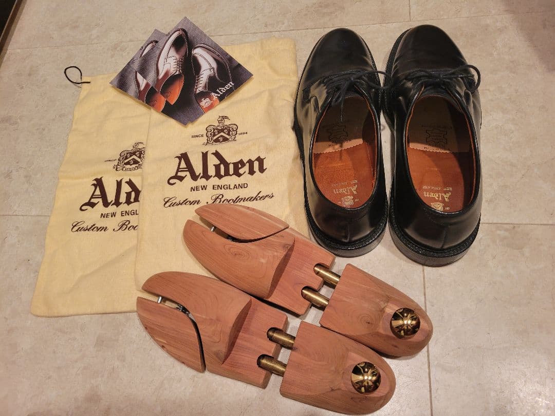 Alden ブラック 9901