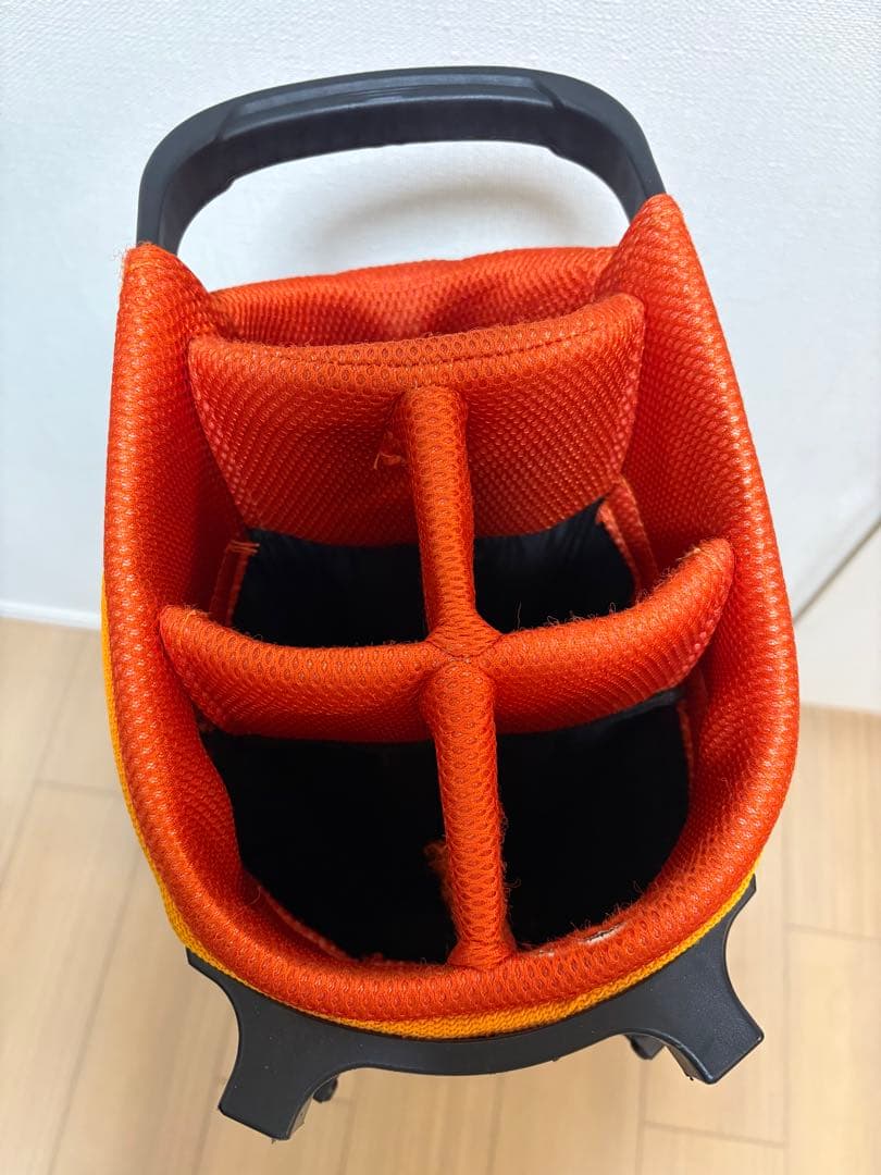 キャディバッグ 黒・オレンジ ロゴ入り