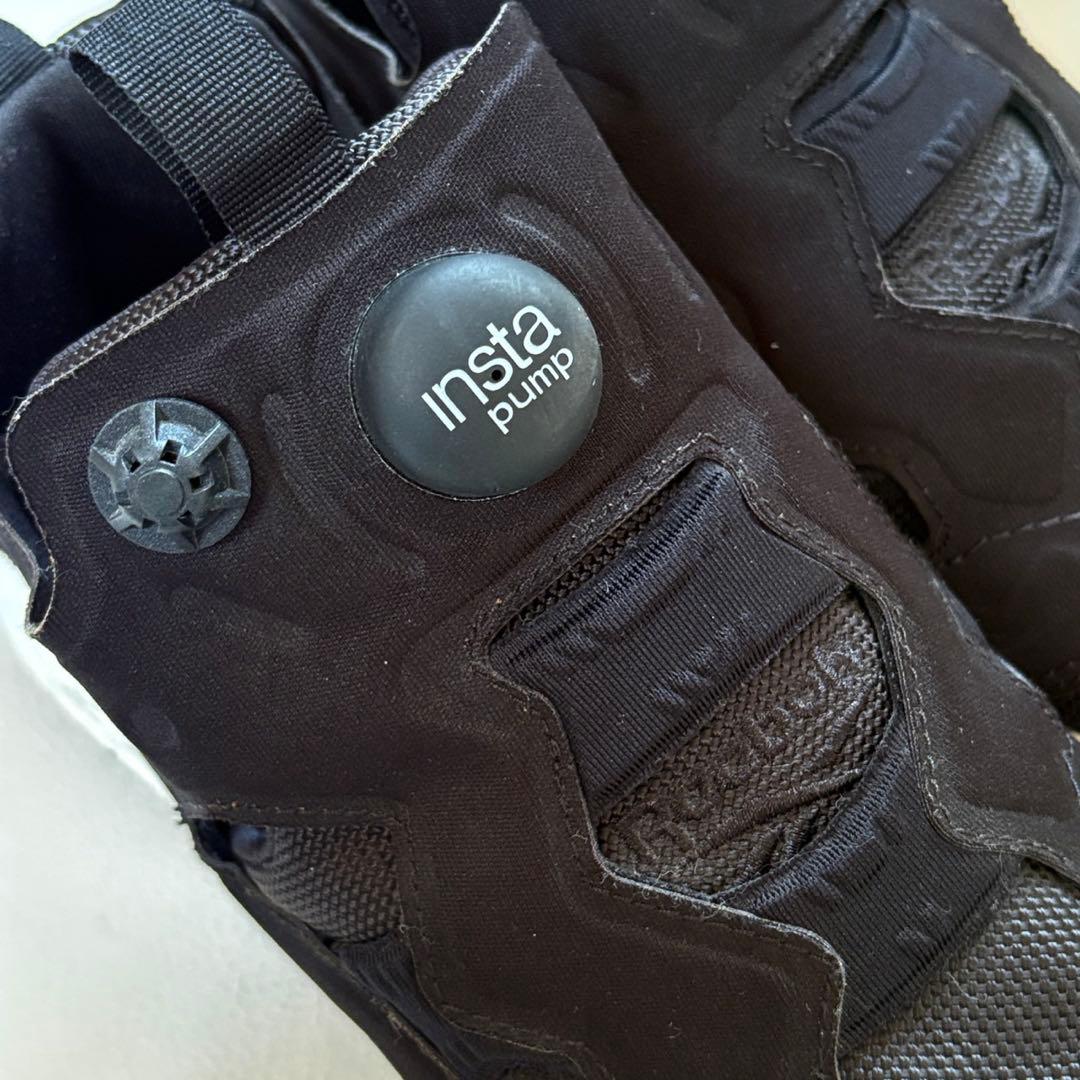 【試し履きのみ】Reebok インスタポンプフューリー ブラック 24cm