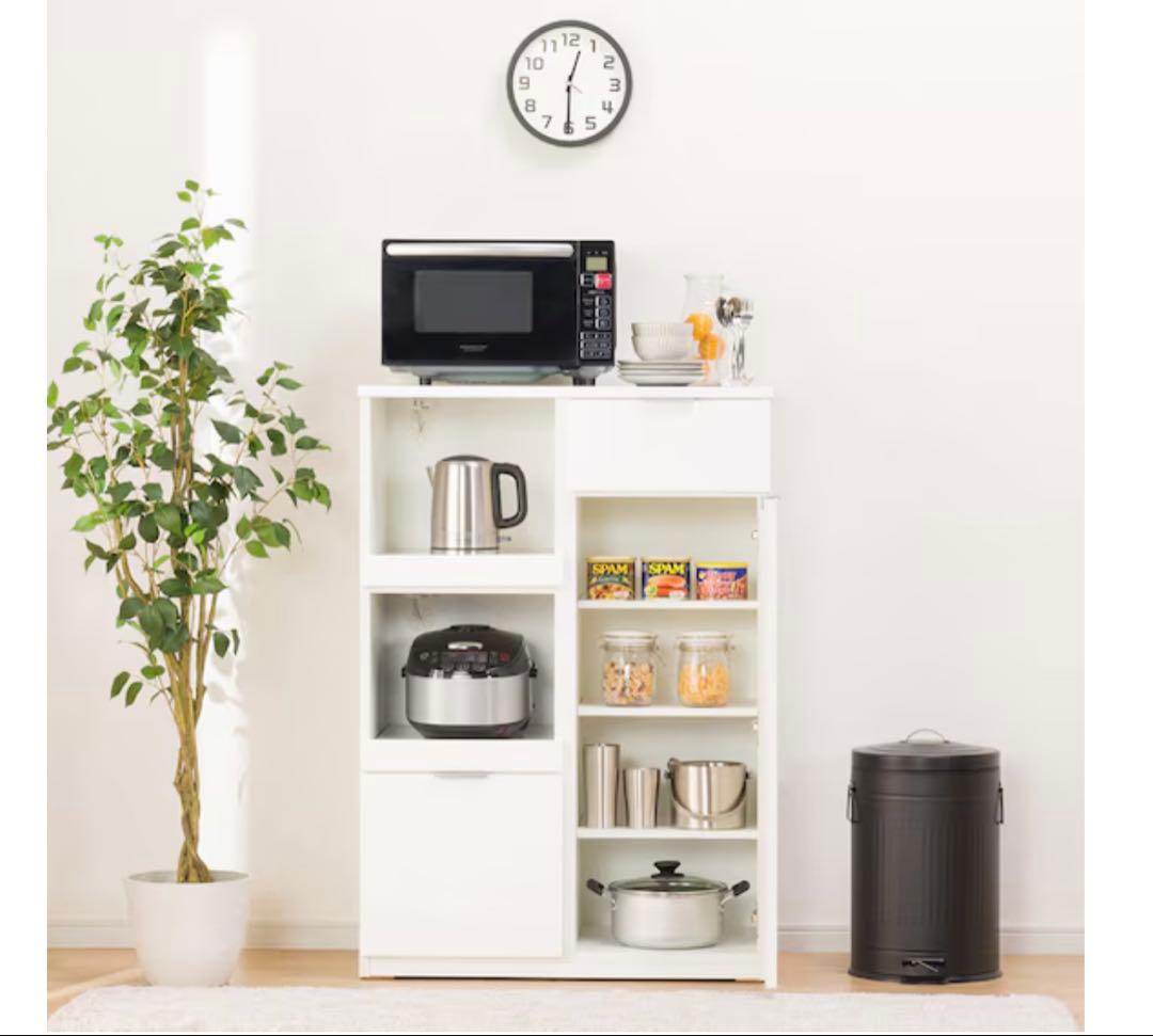 ホワイトキッチンキャビネット