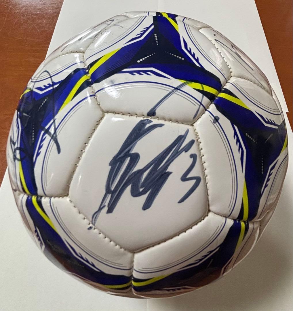 【貴重】V長崎サイン入りサッカーボール【匿名配送•送料無料】
