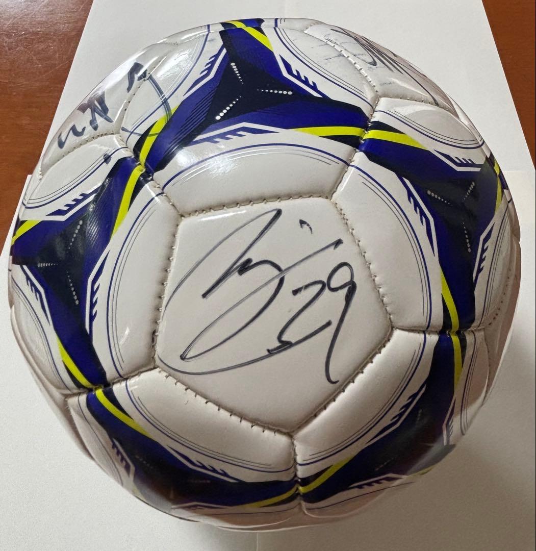 【貴重】V長崎サイン入りサッカーボール【匿名配送•送料無料】