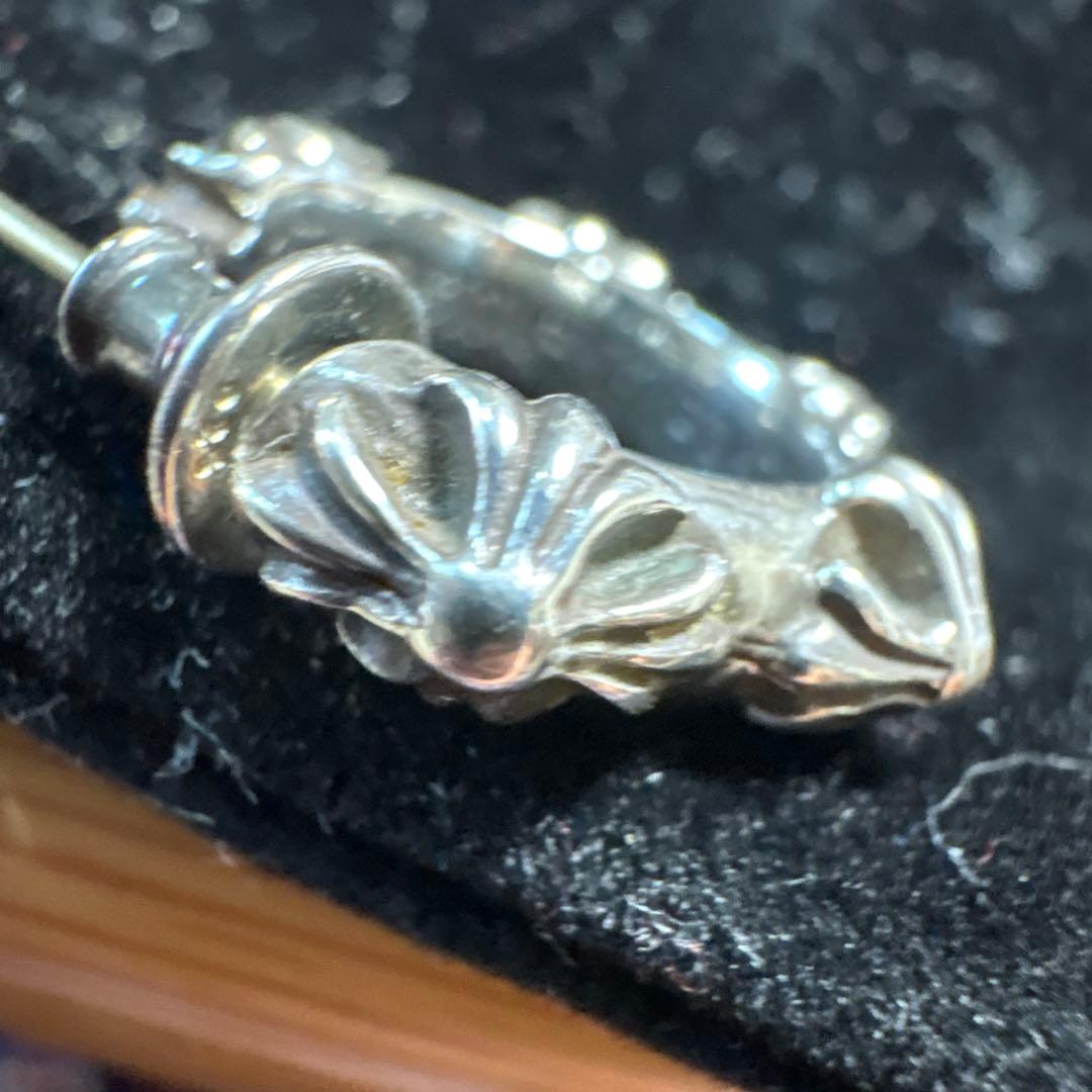 CHROME HEARTS クロスバンドフープ ピアス