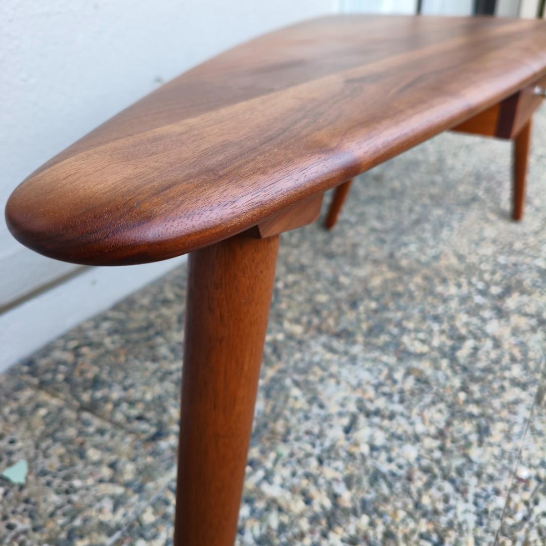 天然木無垢材 ３本脚 変形 テーブル ミッドセンチュリー 北欧 ヴィンテージ