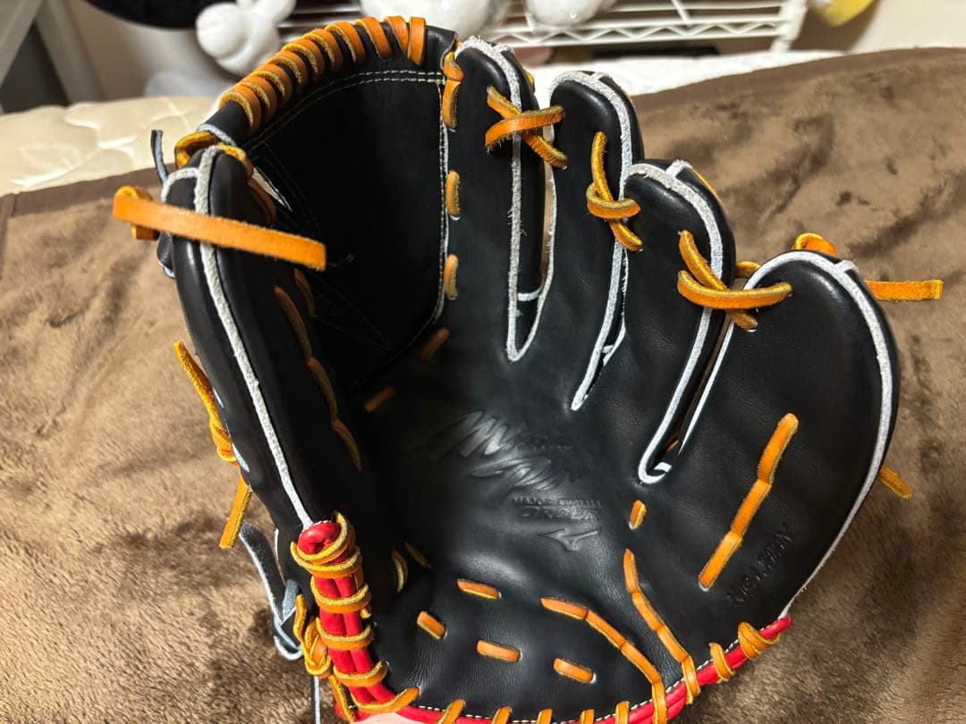 前田健太モデルMizuno Pro ブラック レザー　ピッチャー用　収納袋付き