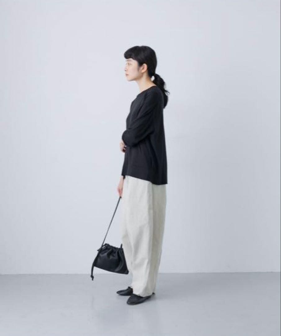 かぐれ　25年SSボリームパンツ　新品タグ付き未使用 バルーン　アイボリー