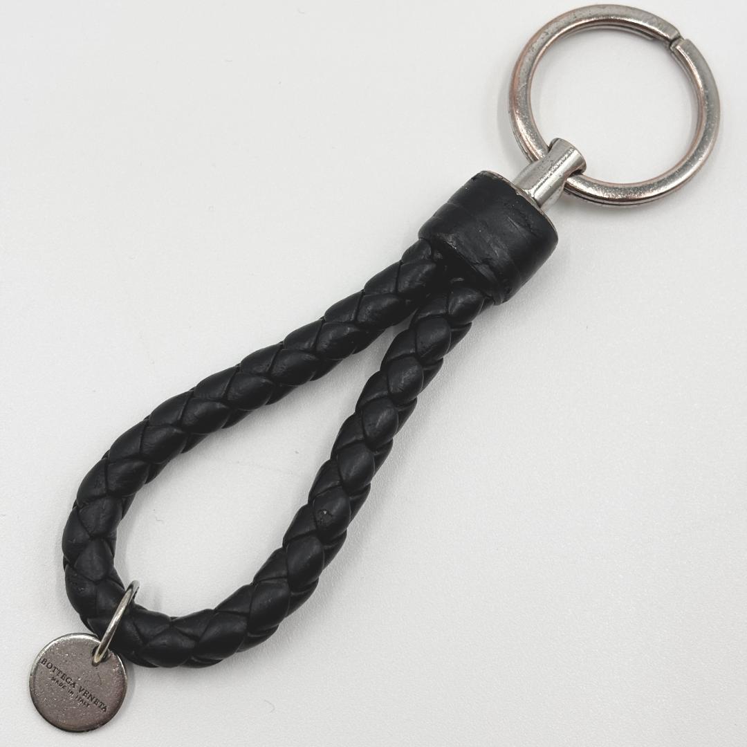 美品✨️ボッテガヴェネタ イントレチャート レザーキーリング チャコールグレー