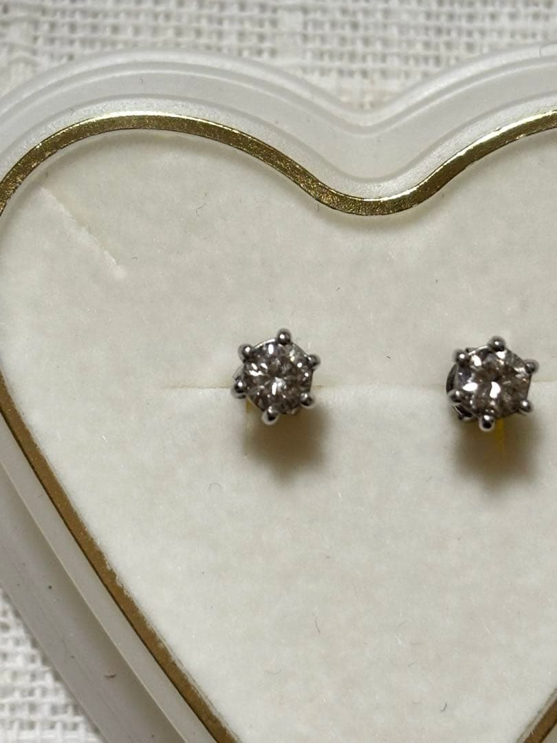 お安く出品！！ダイヤモンド0.5ct(0.25ct×2 )プラチナ900ピアス