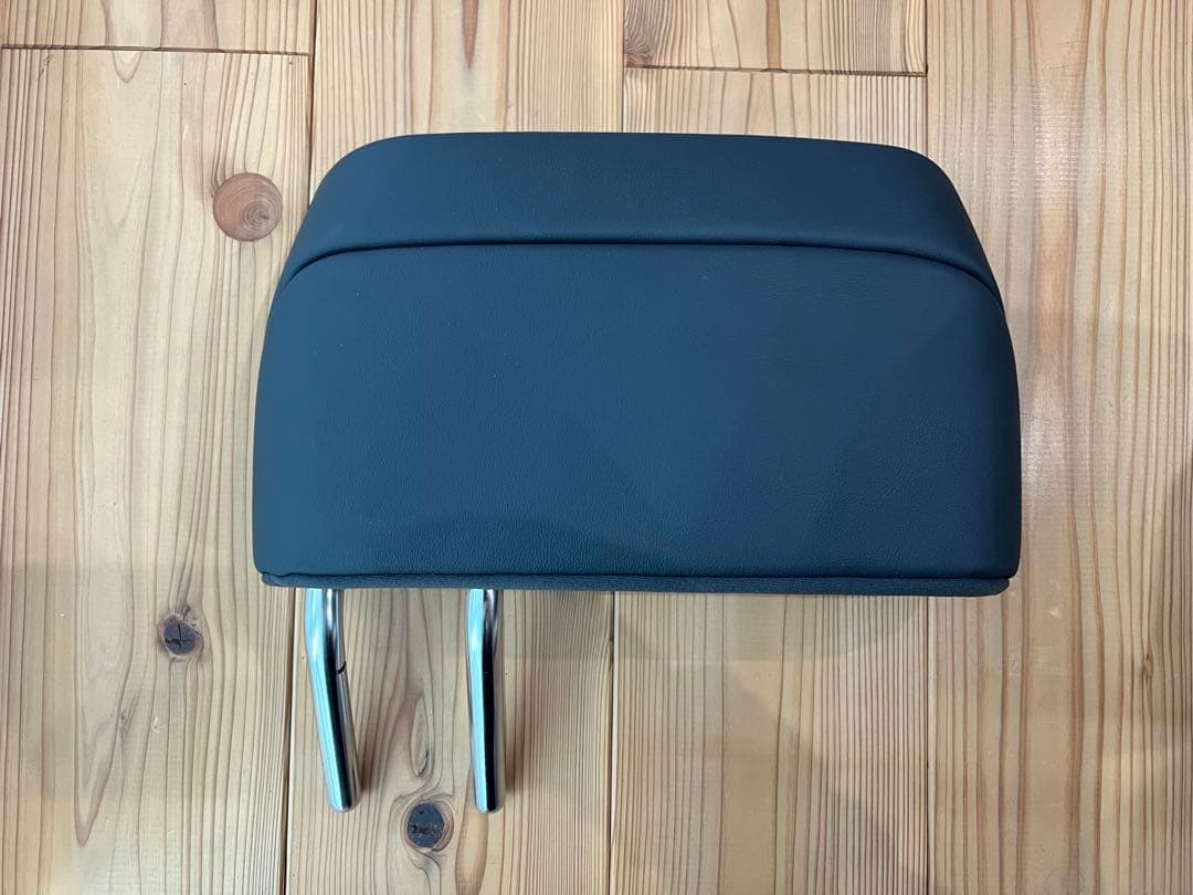 アルファード　40系　3列目　ヘッドレスト