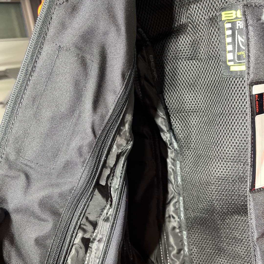 新品50BERIK RACING-GP レザージャケット 黒/赤/白