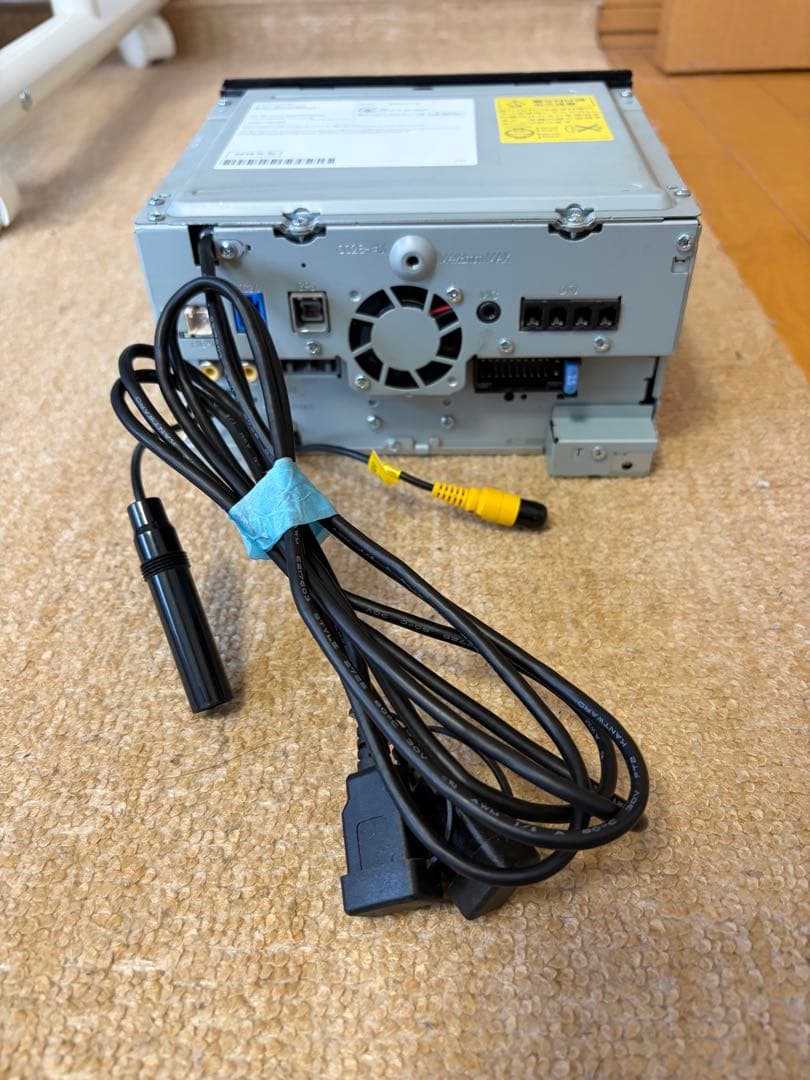 KENWOOD カーナビ MDV-D706BT