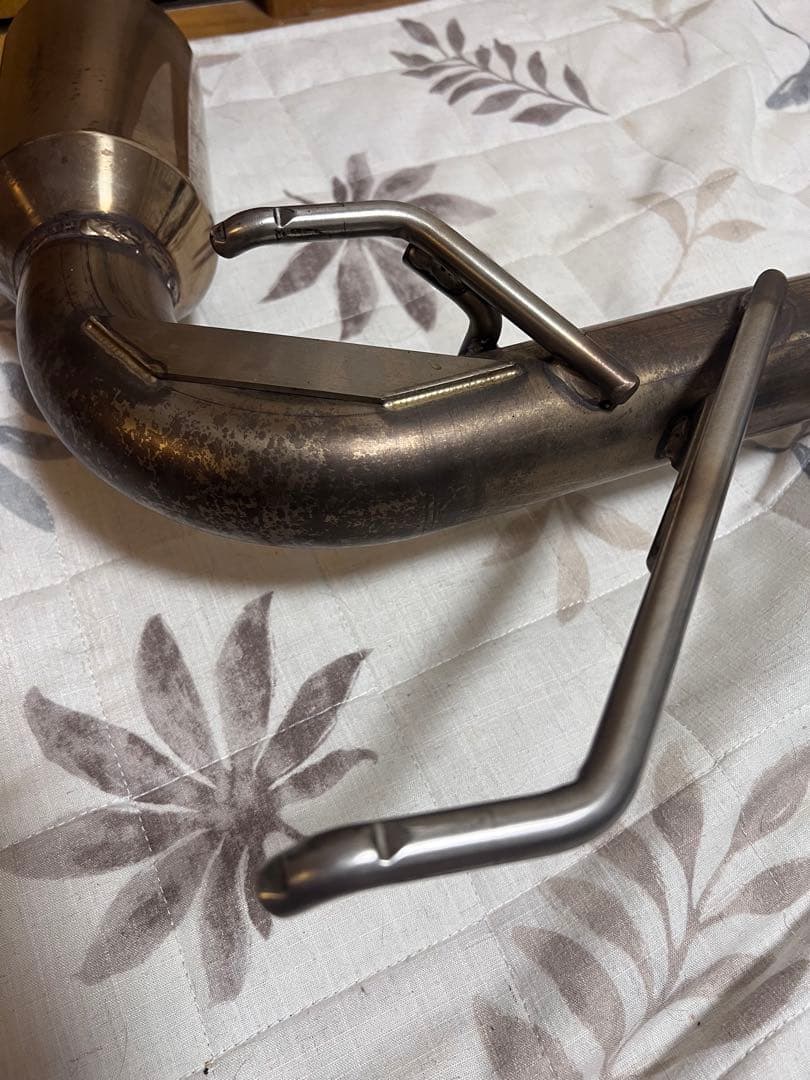 GR86マフラー　ARMS