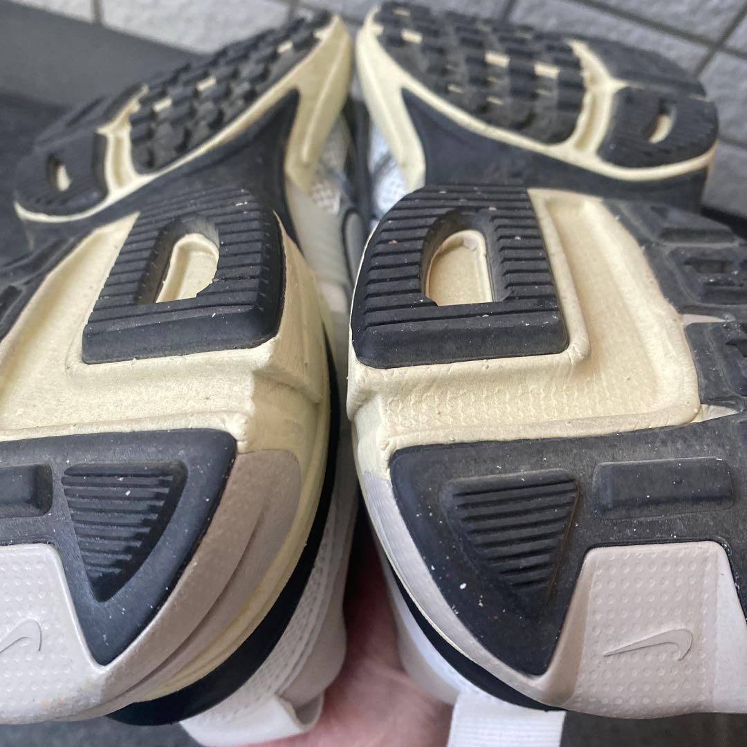 NIKE スニーカー シルバー NIKE V2K RUN 24cm