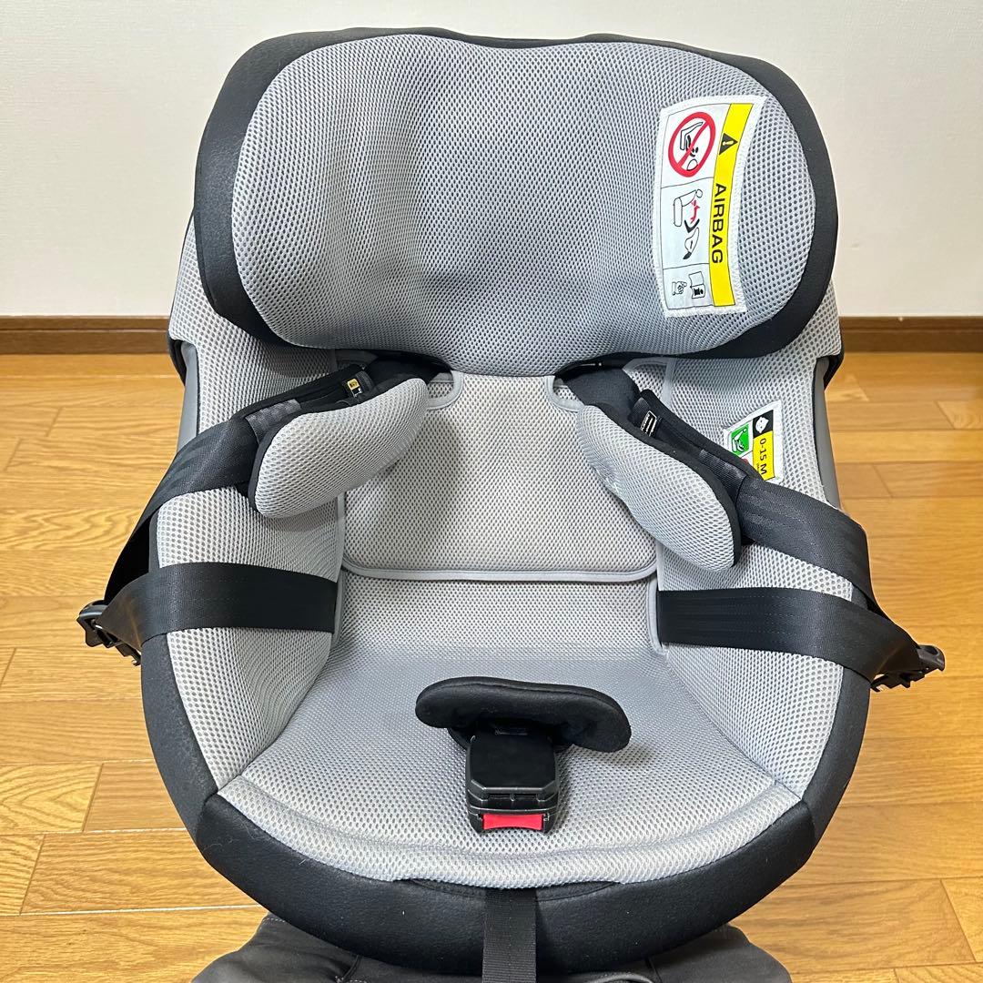 コンビCombi THE S ISOFIXエッグショック　チャイルドシート