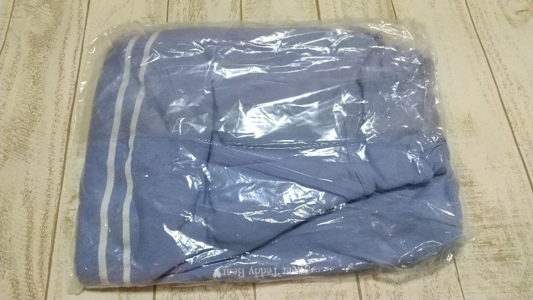 《新品タグ付き》メゾピアノ　ビッグカラークマトレーナー　セットアップ　140