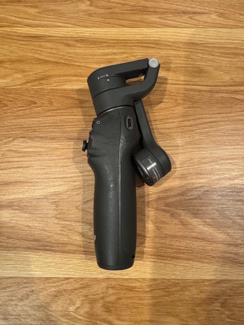 【美品】DJI Osmo Mobile 6 スマートフォン　ジンバル