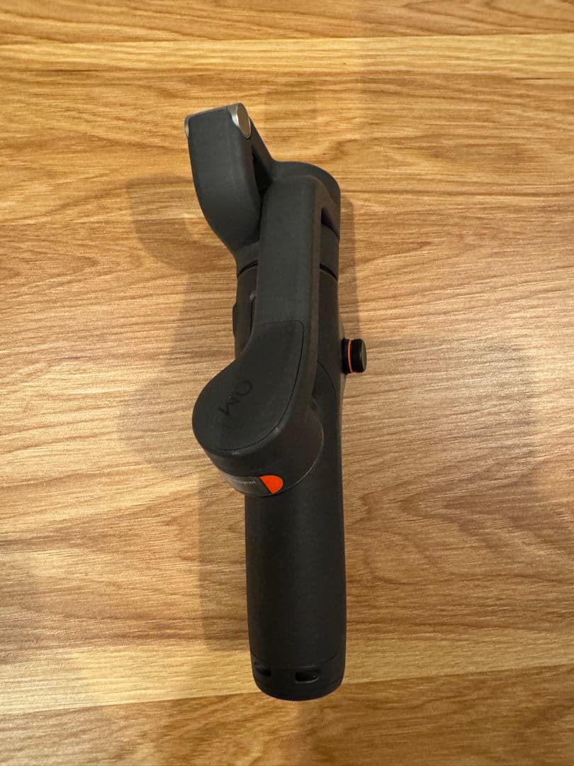 【美品】DJI Osmo Mobile 6 スマートフォン　ジンバル