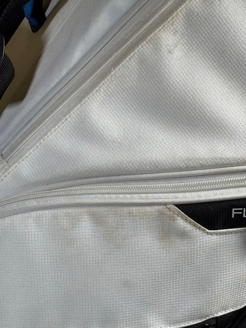 中古品　テーラーメイド　スタンド式　キャディバッグ　ブルー/ホワイト/ブラック